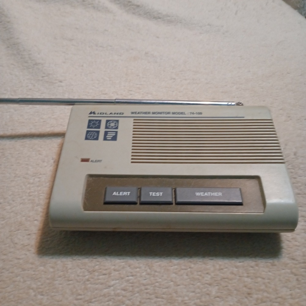 Midland Weather Monitor Model 74-109 NOAA Emergency Radio Alert System Cream
